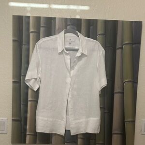 Banana Republic Women’s Casual White Button Down Shirt